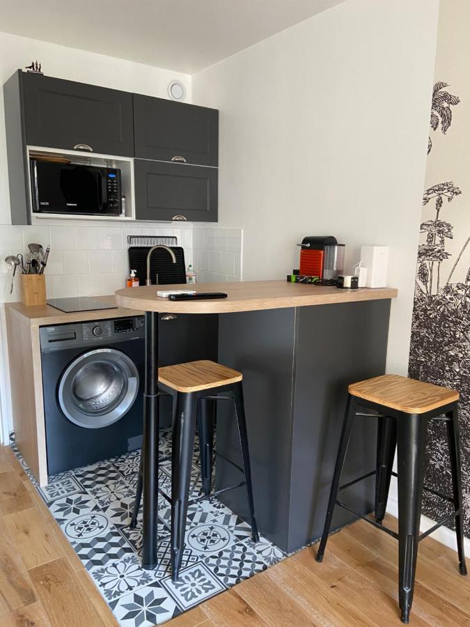 Studio 150 M De Plage Golfe De Saint-Tropez Cavalaire-sur-Mer Exteriér fotografie