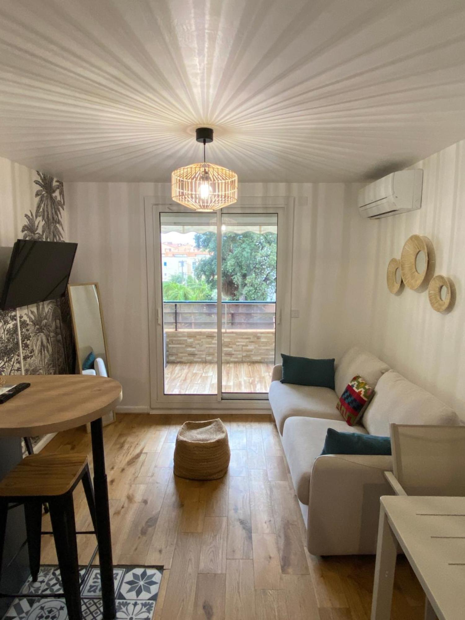Studio 150 M De Plage Golfe De Saint-Tropez Cavalaire-sur-Mer Exteriér fotografie